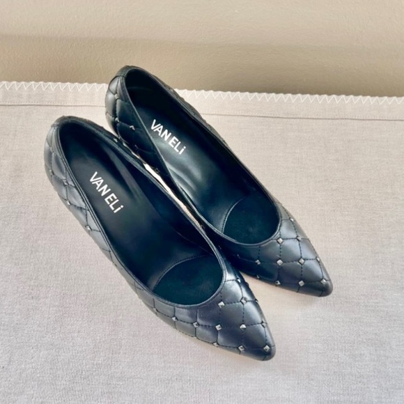 VENALi 8.5 Leather Rock Studded Stiletto Heels - Picture 13 of 13